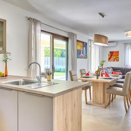 Giovanna Villa Poreč