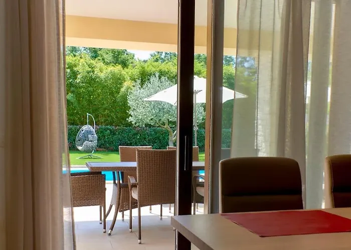 Giovanna Villa Porec